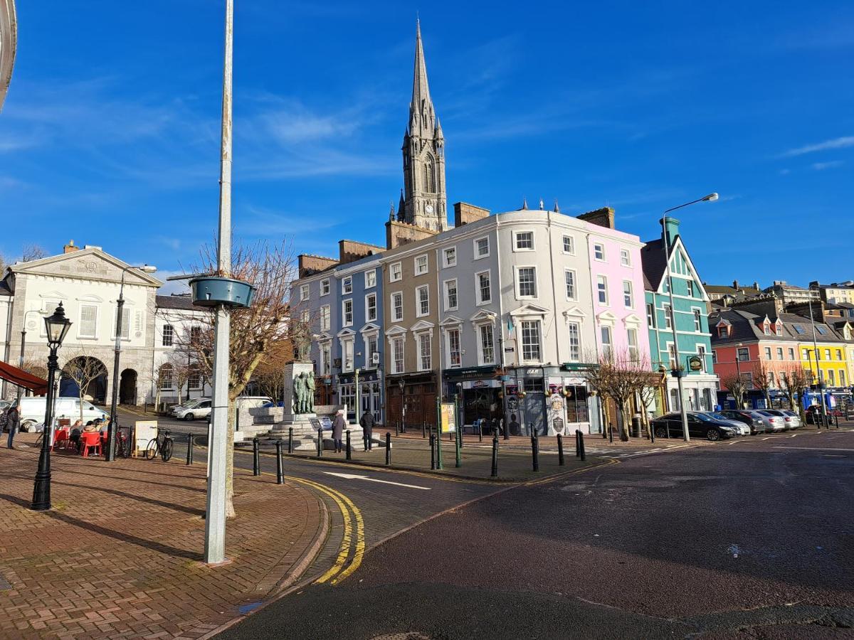 Seaview Apartment Suite Cobh Buitenkant foto