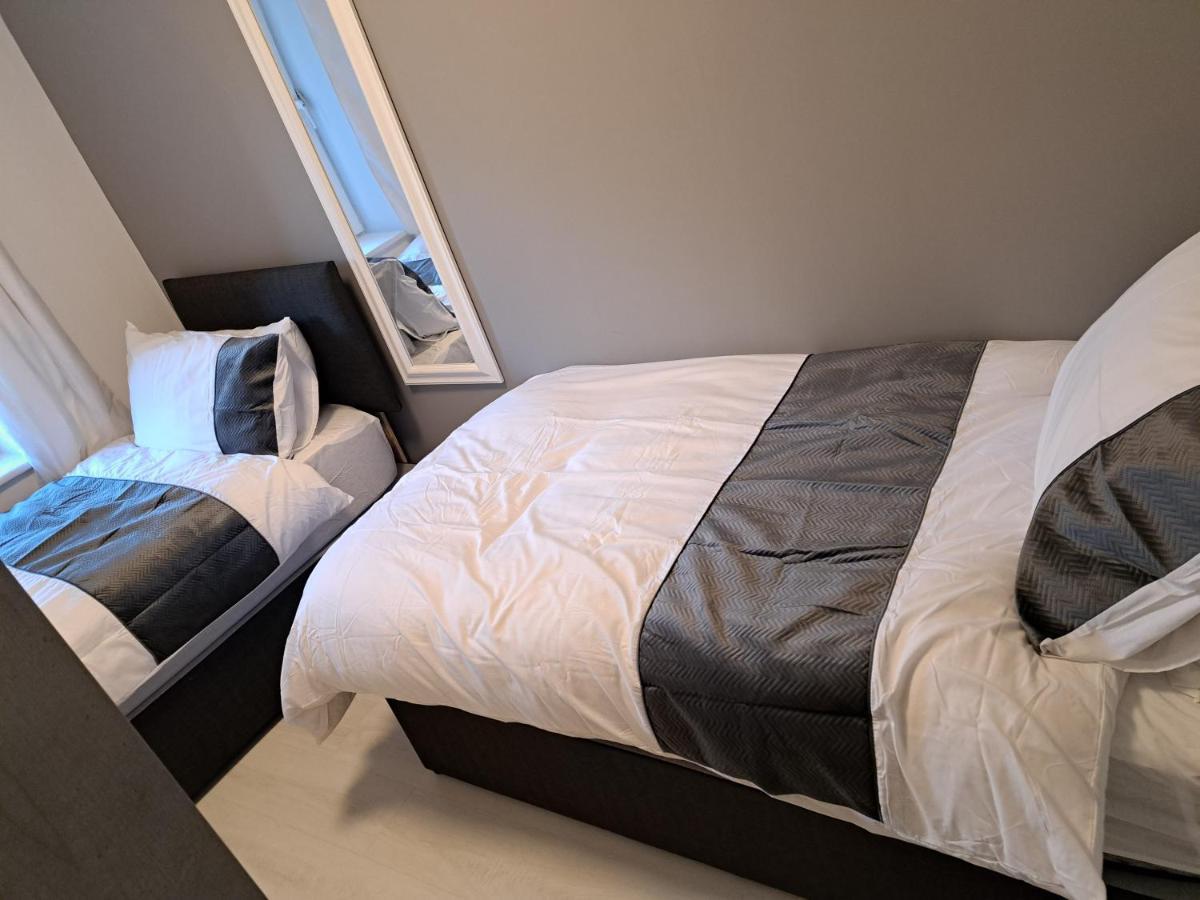 Seaview Apartment Suite Cobh Buitenkant foto